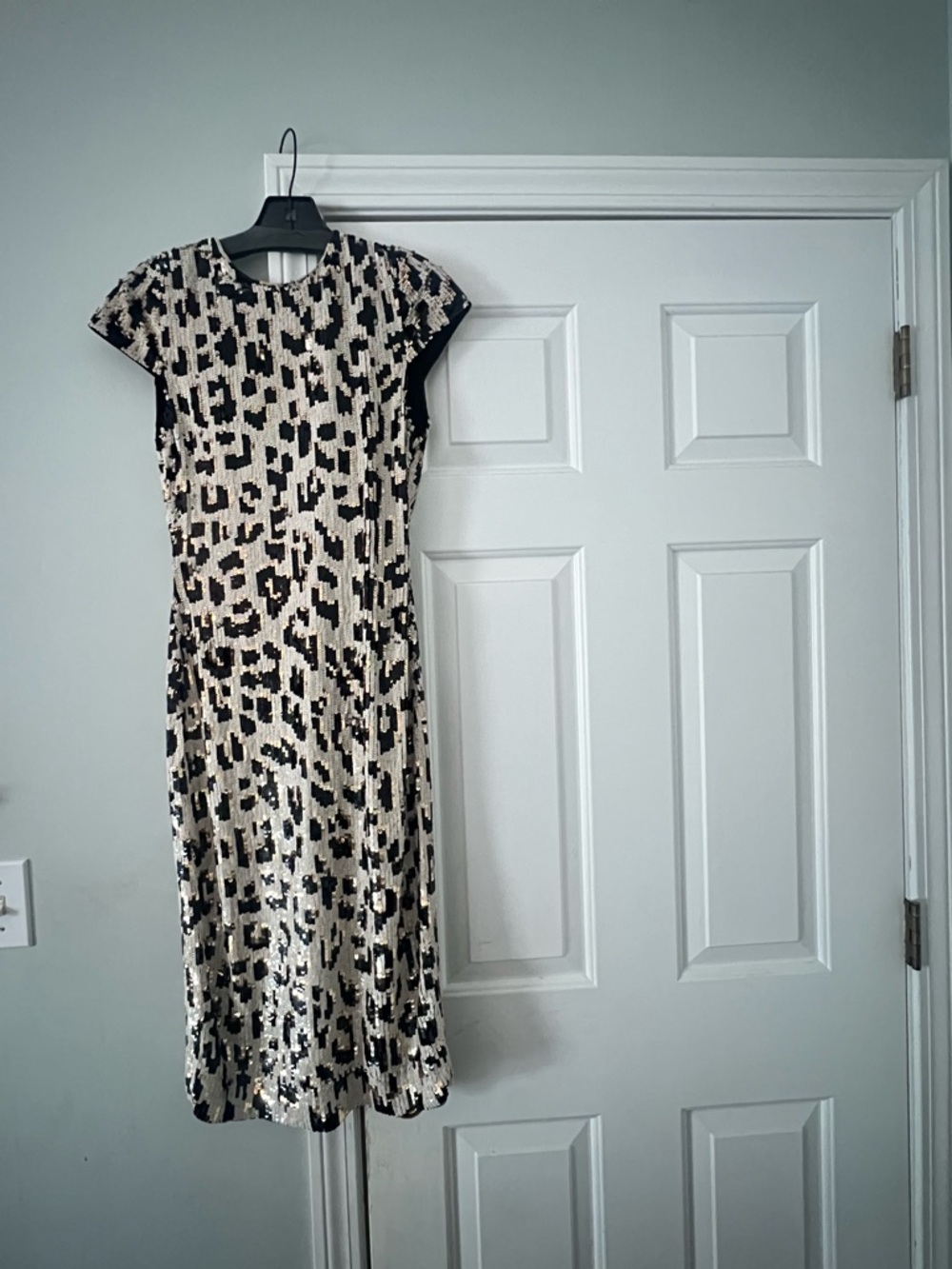Alice + Olivia Beige and Black Leopard-Print Midi Dress